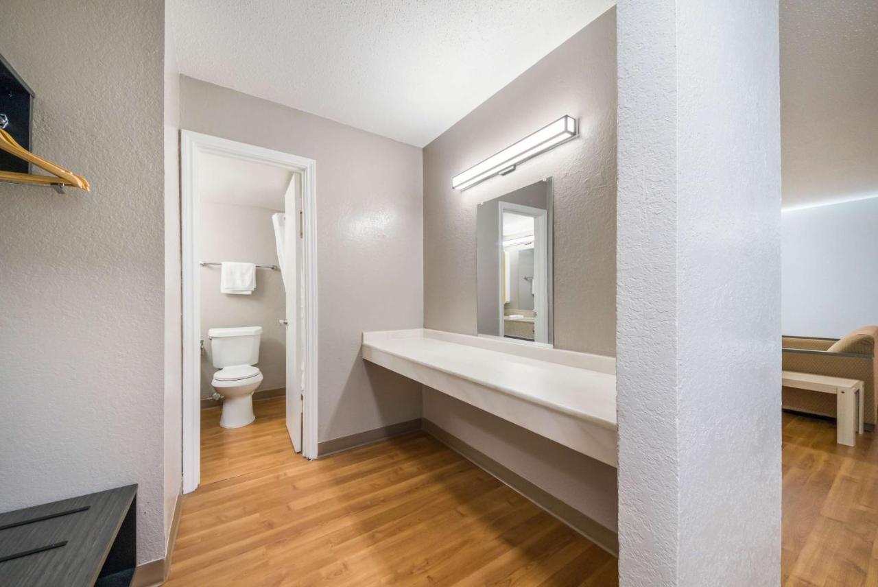 Studio 6 Laredo, Tx - North I-35 المظهر الخارجي الصورة