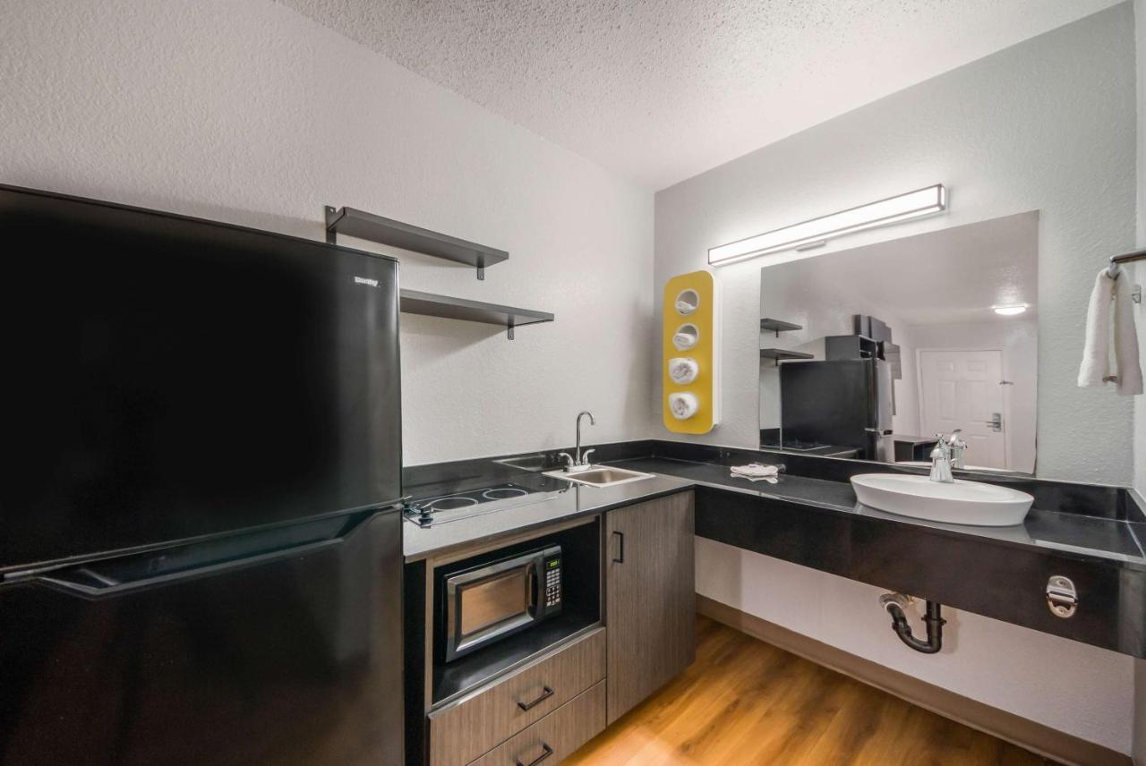 Studio 6 Laredo, Tx - North I-35 المظهر الخارجي الصورة